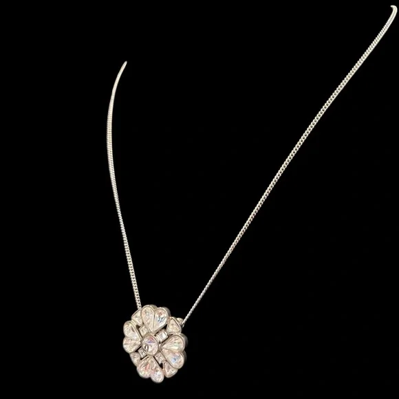 CHANEL Silver Necklace with Clover Rhinestone Pendant - Picture 4 of 8